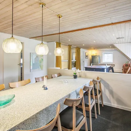 Iliana - 1km From The Sea By Interhome